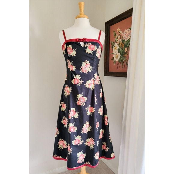 90s Black Floral Satin Bow 1990s Vintage Fit & Flare Midi Length Cotton Dress - Picture 15 of 15